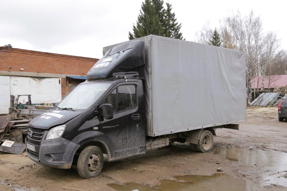 Погрузка металлолома ломовозом в Малоярославце